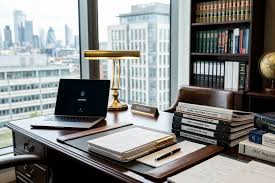 Understanding the Role of a Financial Compliance Lawyer 1268146051